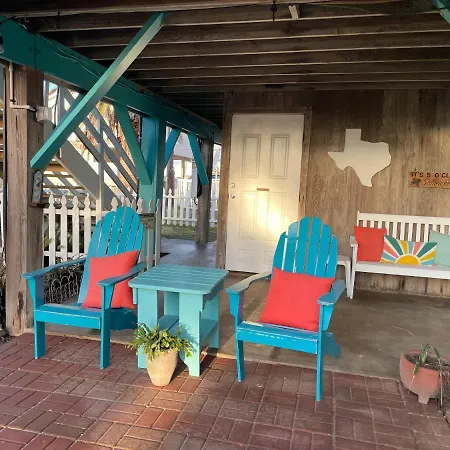 Sea Esta - Lil' Costal Cottage